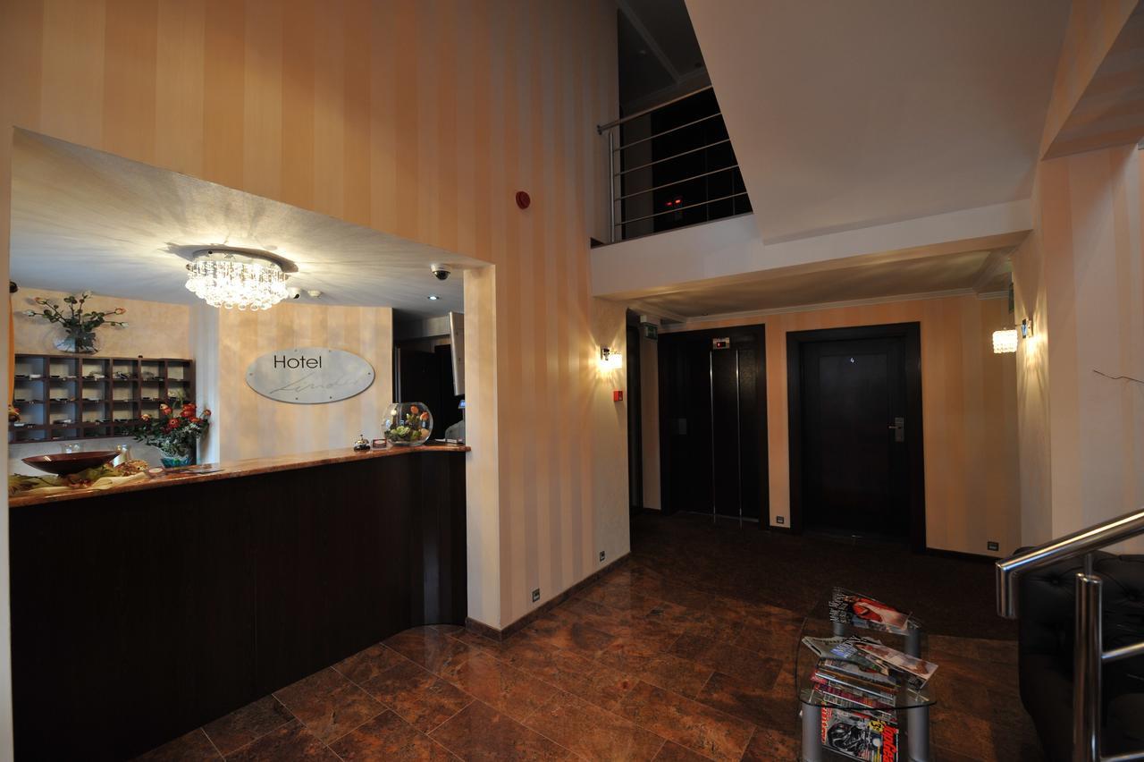 Hotel Linder Malnia ภายนอก รูปภาพ